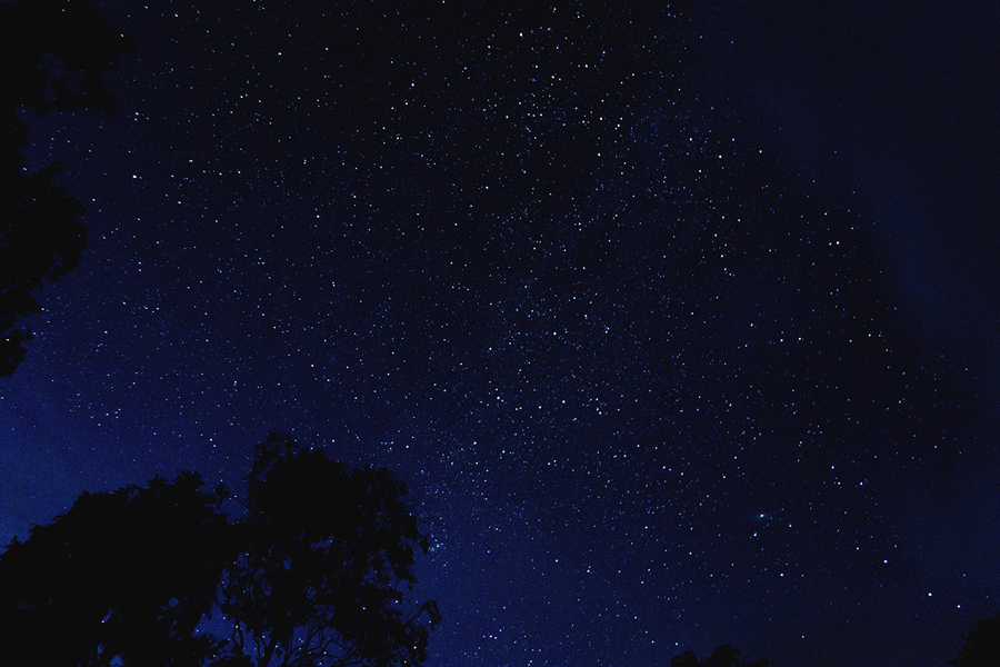 星が見える家の写真